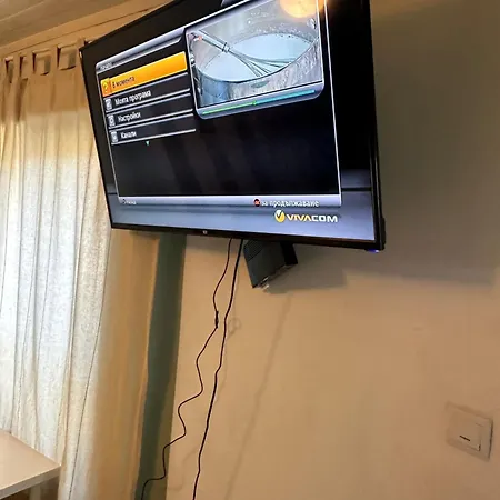 Gæstehus Chez Le Colonel Pool House Dobromirka