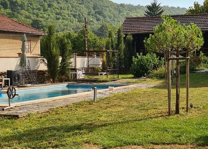 Chez Le Colonel Pool House